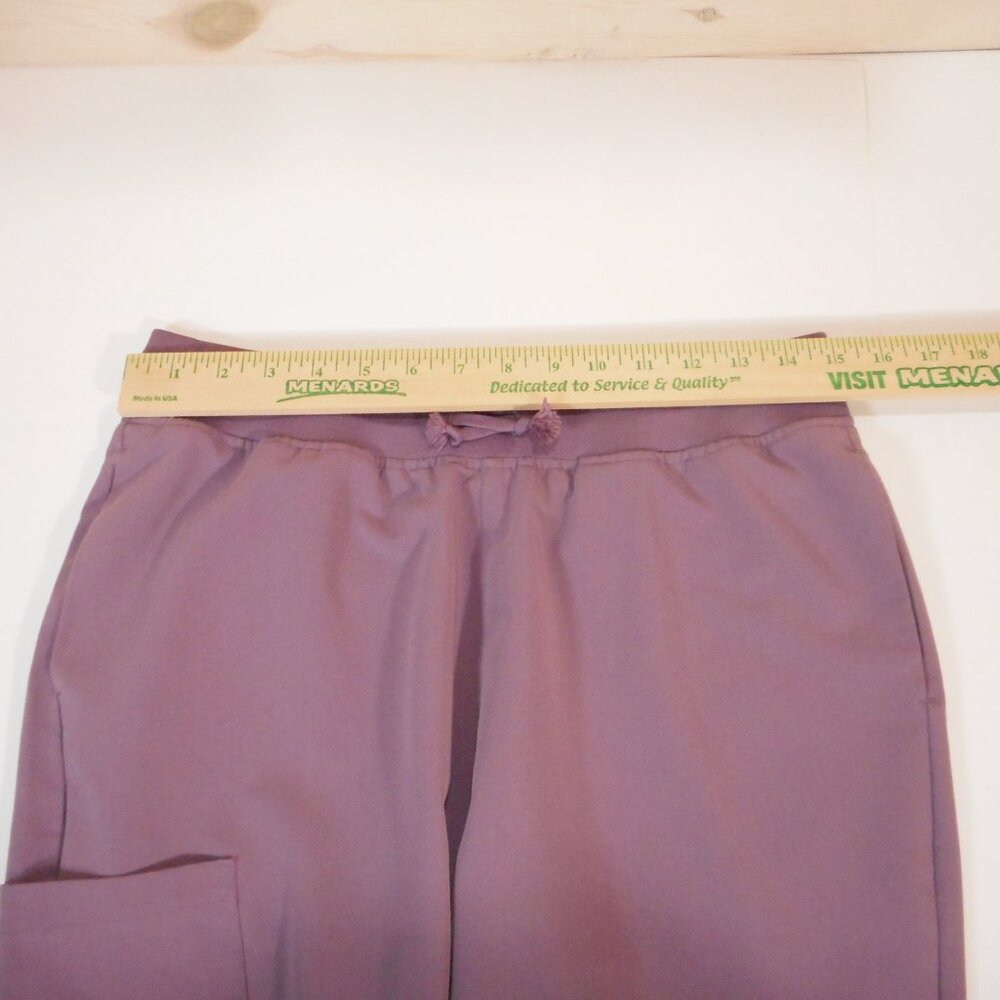Mandala Women’s Jogger Scrubs - Mauve and Heather Gray - Picture 4 of 13